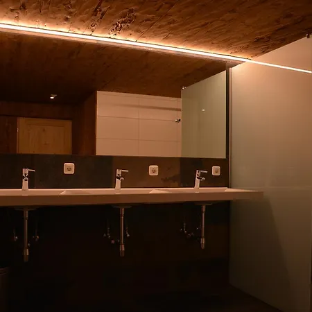 Alm – Domig Chalet